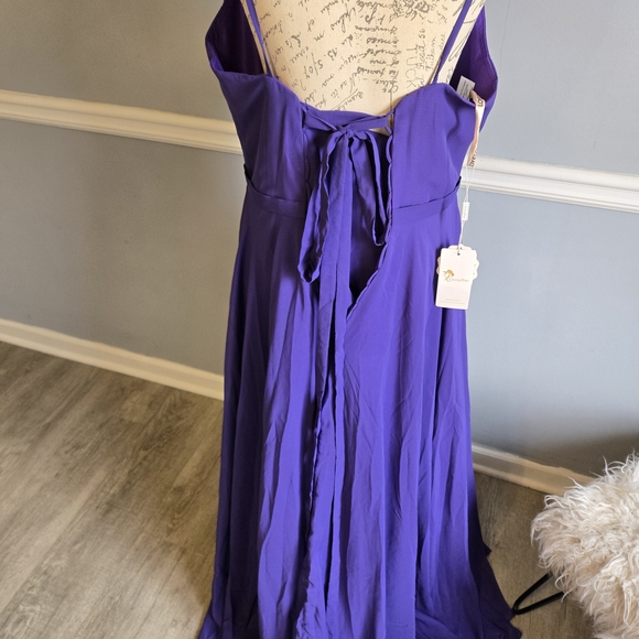 Elegant Purple Evening Gown - Picture 4 of 8